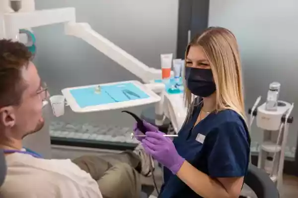 ZMP Gehalt 2025/2026: Was verdient eine Prophylaxeassistenz?