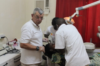 Zahnaerzte_ohne_Grenzen